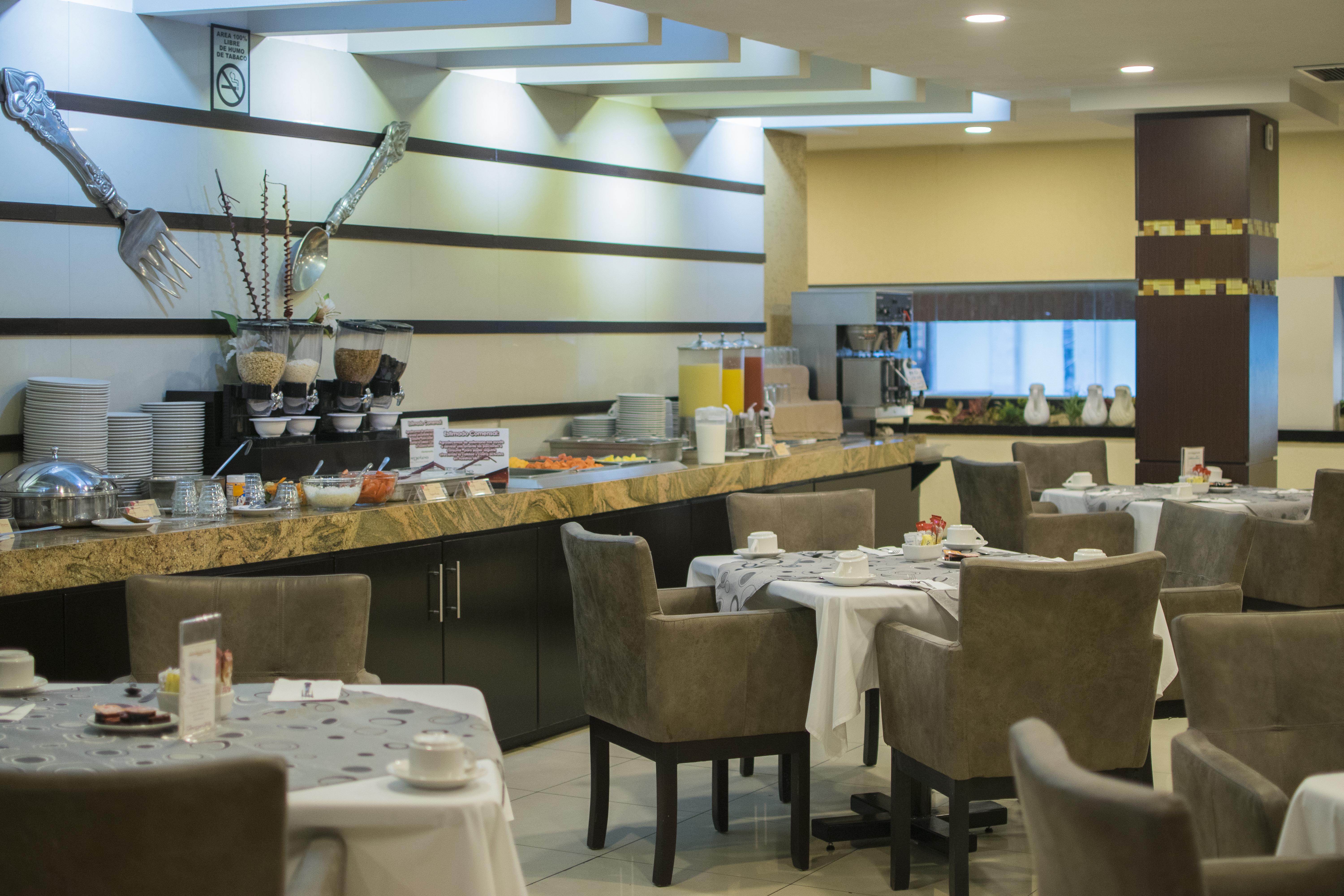 Wyndham Garden Aguascalientes Hotel & Casino 외부 사진